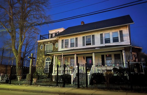 Cliff Walk Condominio | Tennis Hall of Frame 1-bedroom