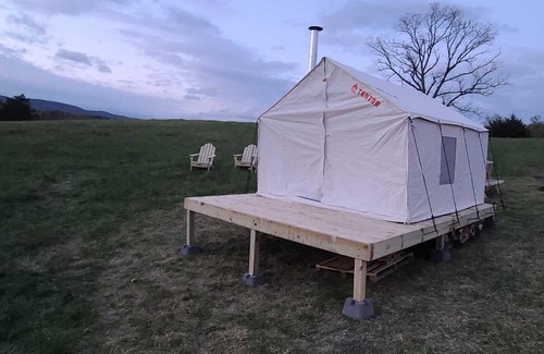 Fort Valley Otro | Tentrr Signature Site - Hills of the Angels