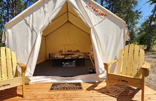 Clinton Alquiler De RV | Tentrr Signature Site - B4mc River Ranch - The Cottonwoods