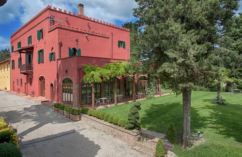 Castelfiorentino Villa | Villa en Colombaie con 9 habitaciones, capacidad 17