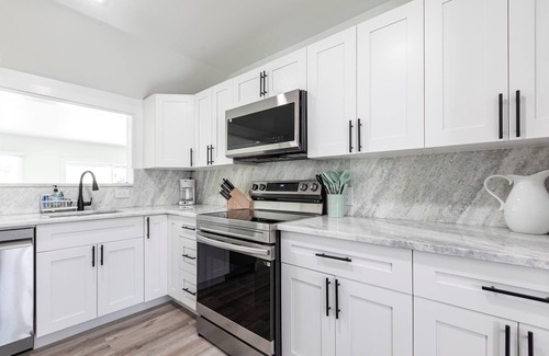 Longbeach Village Casa | Terrific Island Village Hideaway