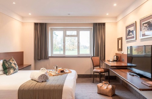 East Horsley Hotel | Thatchers, BW Signature Collection