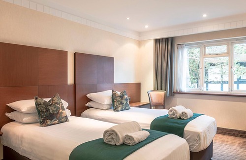 East Horsley Hotel | Thatchers, BW Signature Collection