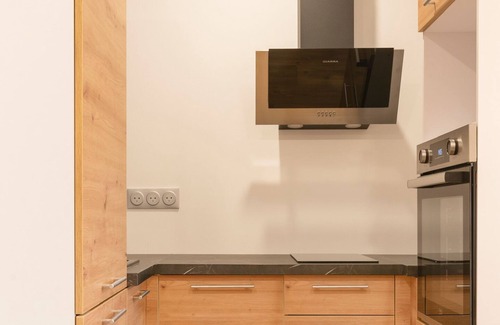 Jarny Apartamento | The 4* "Emerald Green" apartment