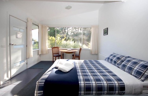 Raymond Island Hotel | The Abbey Raymond Island