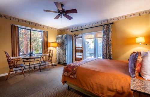 Yosemite Village Hotel | The Ahwahnee