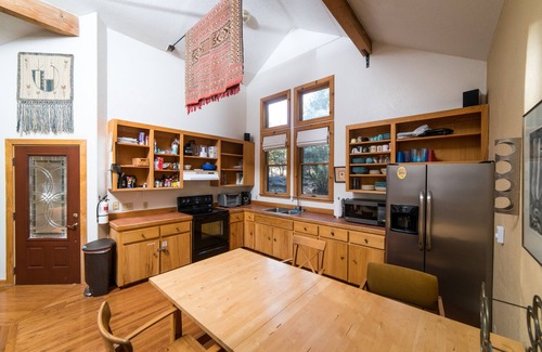 Foresta Cabina | El Ahweanee en Foresta, Parque Nacional Yosemite