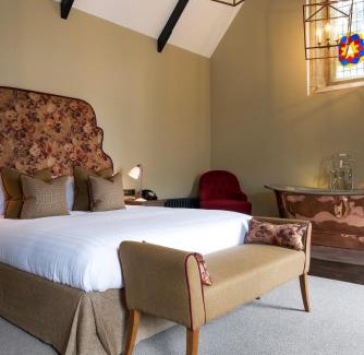 Truro Hotel | The Alverton