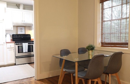 Oxford Casa | The Ann, 2BR Oxford Stay by Velvet Ditch Villas