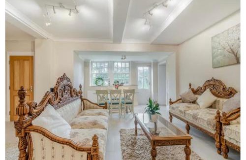 Northampton Casa | The Annexe at Moulton Grange