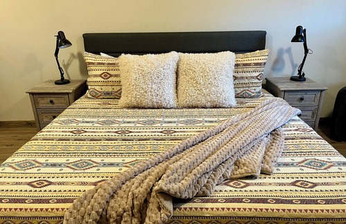 Gardiner Cabina | The Antler Yellowstone