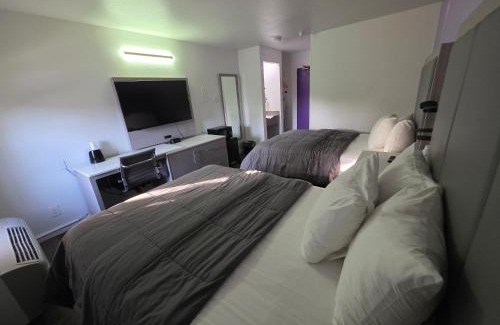 Westside Santa Cruz Hotel | The Aqua Pacific Hotel