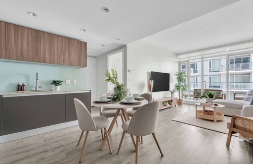 Victoria Park Condominio | The Astoria | Steps to Stampede+Saddledome+BMO Center| Free Parking