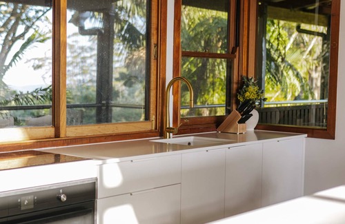 Wolvi Casa | The Wolvi House - Scenic Mountain Retreat