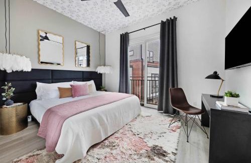 East Nashville Casa | The Azalea - Walk to Dining & Nightlife, Rooftop!