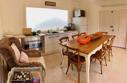 Ingleside Casa | NUEVO: retiro tranquilo - "The Barn House", Ingleside [Sydney Northern Beaches]