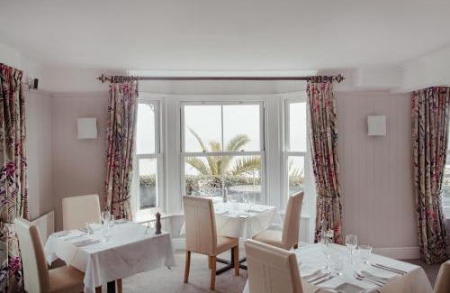 Coverack Hotel | The Bay Hotel