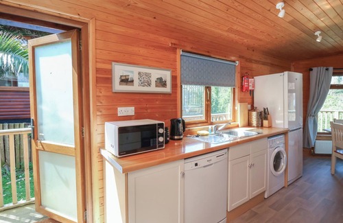 Watermouth Cabaña | THE BEACH HOUSE, pet friendly, with a garden in Combe Martin