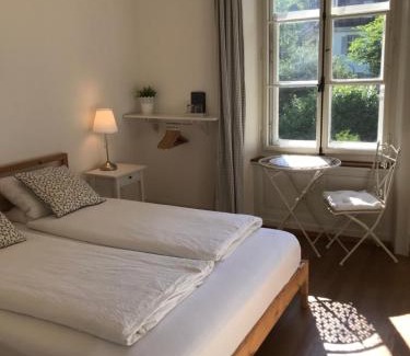 Lucerne Cama Y Desayuno | The Bed + Breakfast