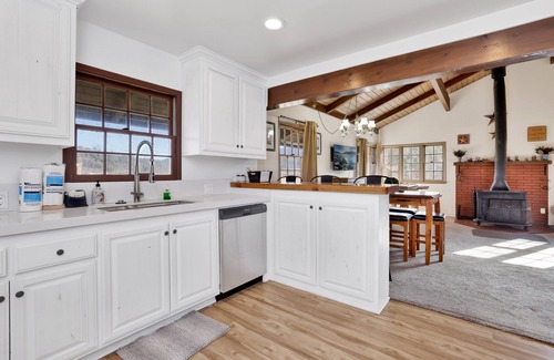 Big Bear Hotel | THE Bell Tower #2503