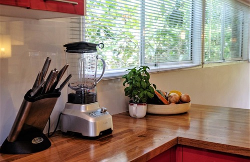 Macmasters Beach Casa | The best of lagoon front and beach living in an original, historic lakehouse