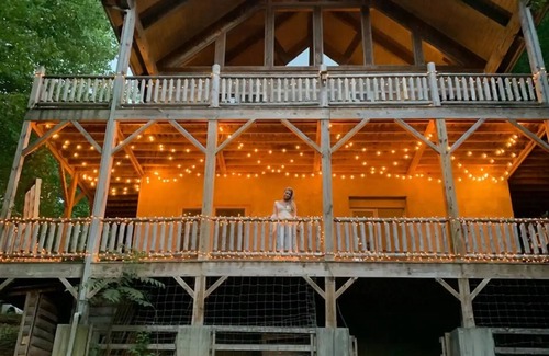 Waynesville Cabina | The Bethel House at Hawthorn Haven