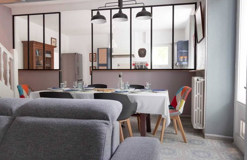 Combrit Casa | THE BIG HOUSE