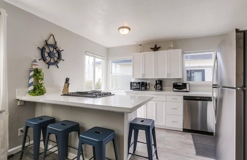 Mission Beach Casa | The Big House