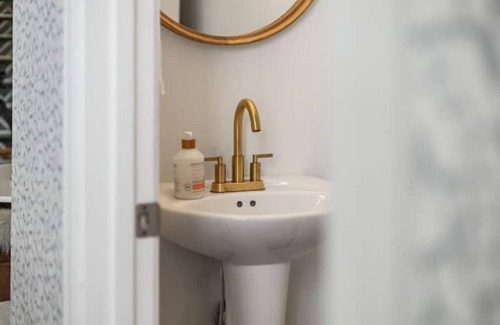 Spring Hill Casa | The Birch Perch - A Spring Hill