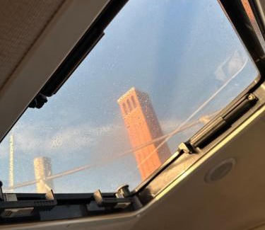 Castello Alquiler De Eote | The boat experience Hotel galleggiante in barca