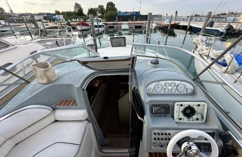 Castello Alquiler De Eote | The boat experience Hotel galleggiante in barca