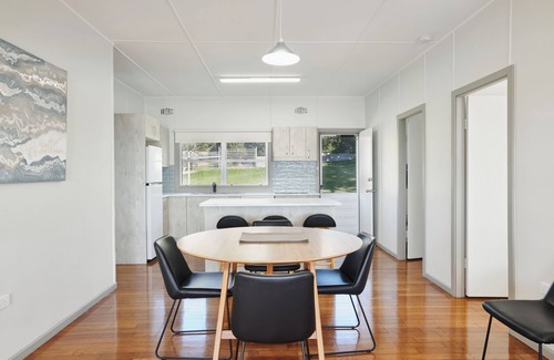 Black Head Casa | The Boat House at Black Head with everything you need for an awesome holiday