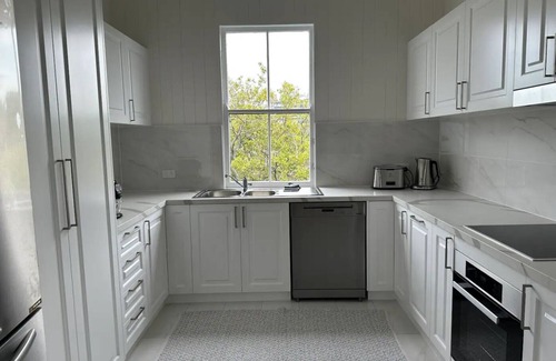 Albion Casa | The Boat House