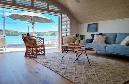 Raglan Apartamento | The Boatshed, Luxury Waterfront Accommodation