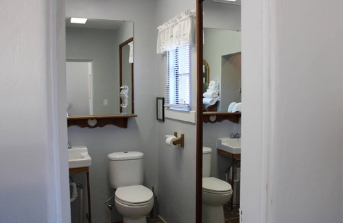 San Andreas Hotel | The Bonnie Inn Unit 2