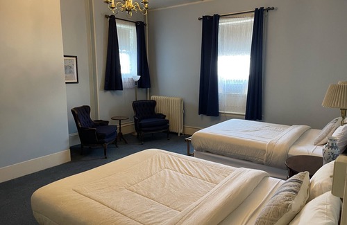 Brandon Hotel | The Brandon Inn - Double Queen