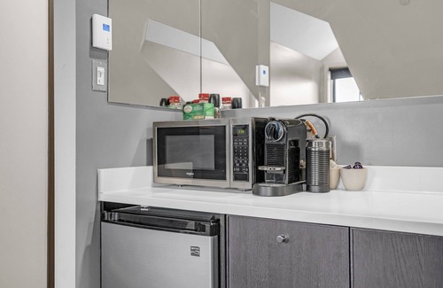 District d'Aylmer Hotel | The British Hotel