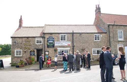 West Tanfield Hotel | The Bull Inn West Tanfield