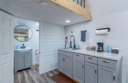 Lebanon Cabina | The Bunkhouse at Mineral Reserve