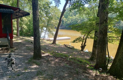 Rockmart Cabina | The Cabin at Becks Lake