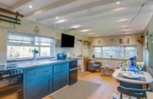 Garn Fadryn Casa | The Cabin at Bragdy