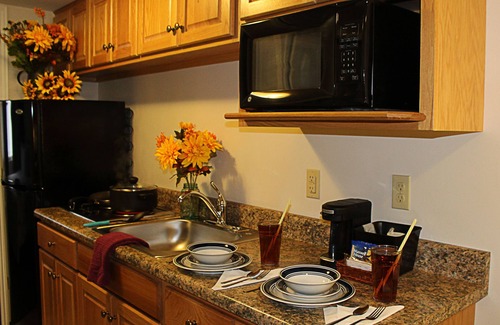 Wellsboro Hotel | The Canyon Motel