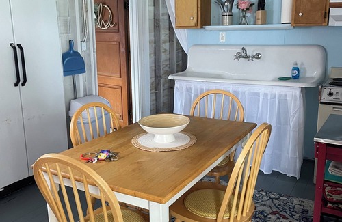 Bloomfield Township Cabaña | The Cardinal, a rustic lakefront cottage at The Pier at Canadohta Lake sleeps 5!