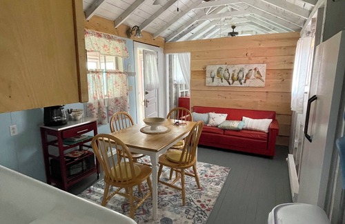 Bloomfield Township Cabaña | The Cardinal, a rustic lakefront cottage at The Pier at Canadohta Lake sleeps 5!