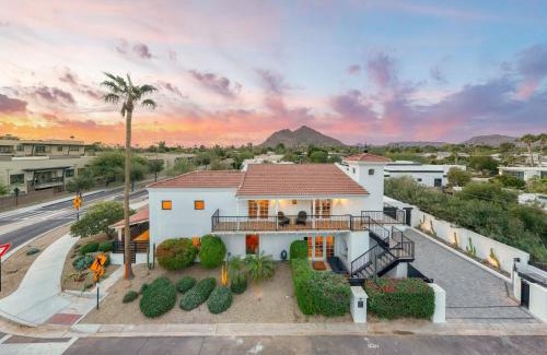 Camelback Park Estates Casa | The Casa Del Sol Experience - Old Town Villa