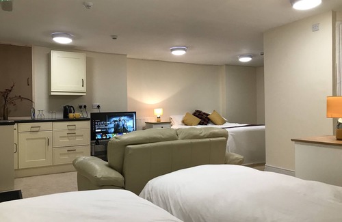 Talgarth Hotel | The Castle Hotel