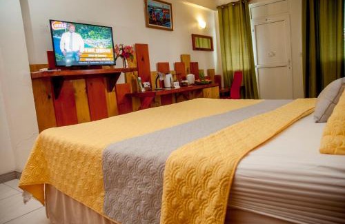 Picard Hotel | The Champs