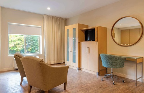 Bethlehem Hotel | The Chandler Inn Bethlehem - Littleton, Ascend Hotel Collection