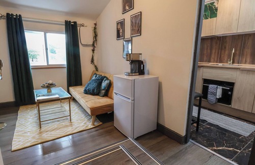 Chester Cabaña | The Cloud Apartment 1