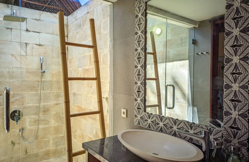 Sekotong Barat Hotel | The Club Villas Lombok